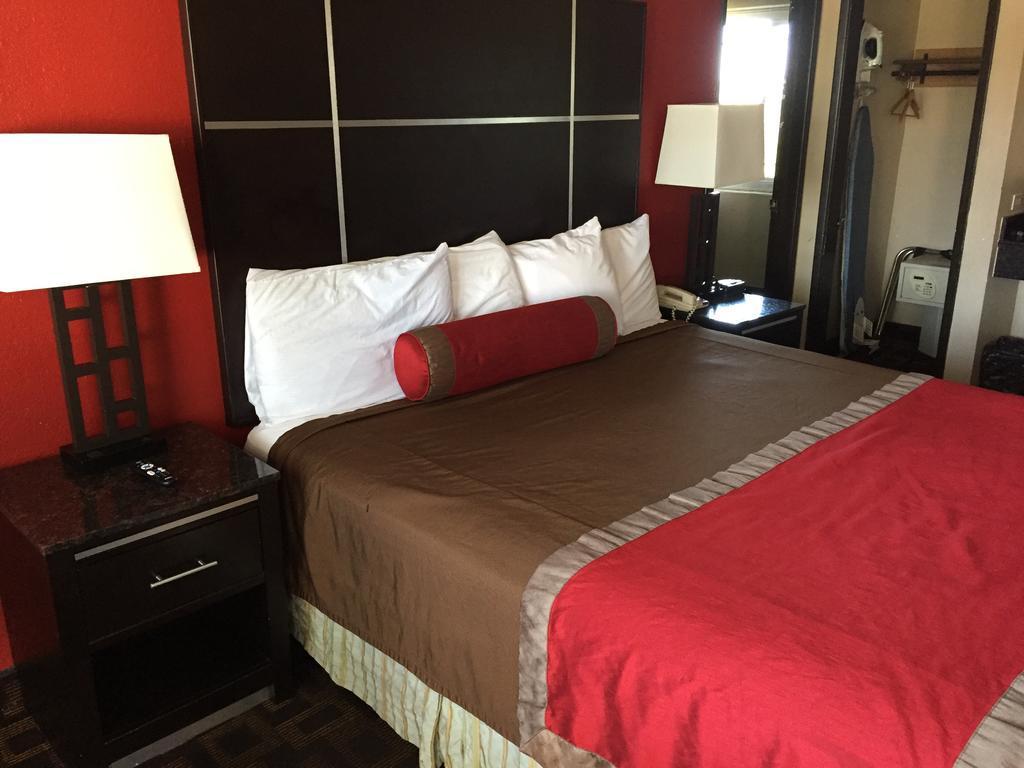 Harbor Inn & Suites Oceanside Quarto foto